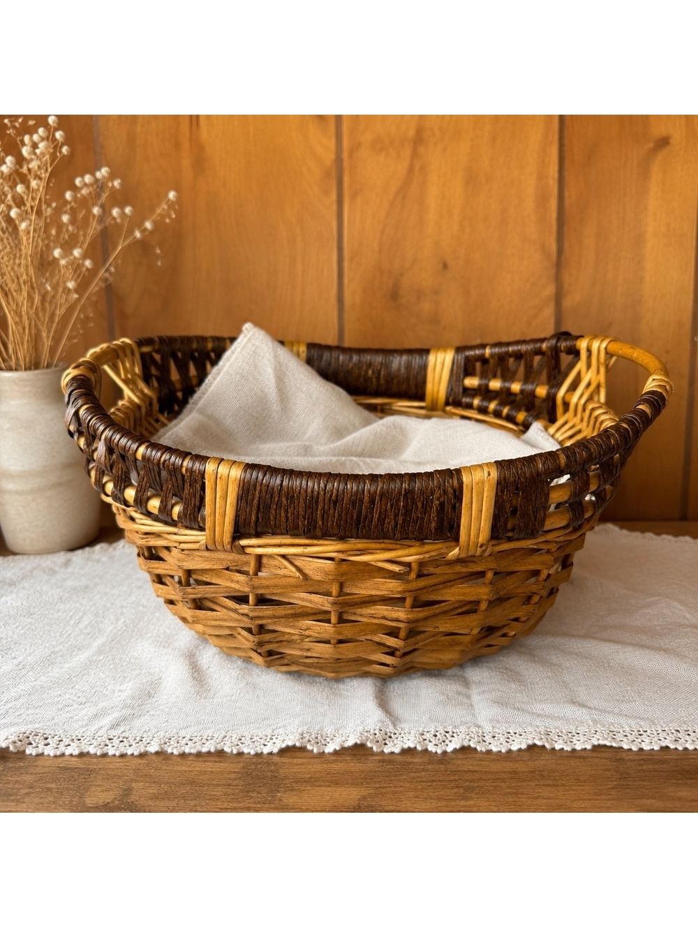 Vintage Two Tone Woven Wicker Basket Rustic Boho Farmhouse Storage Decor 10x8x6